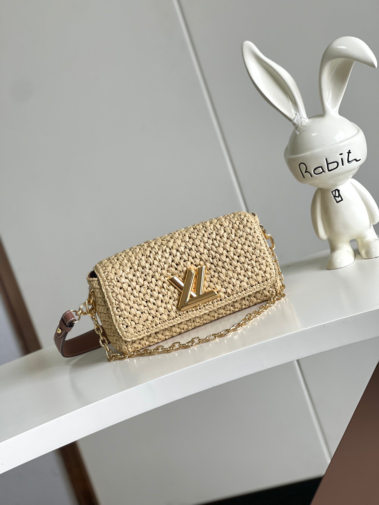 M25030 Twist West - Image 3