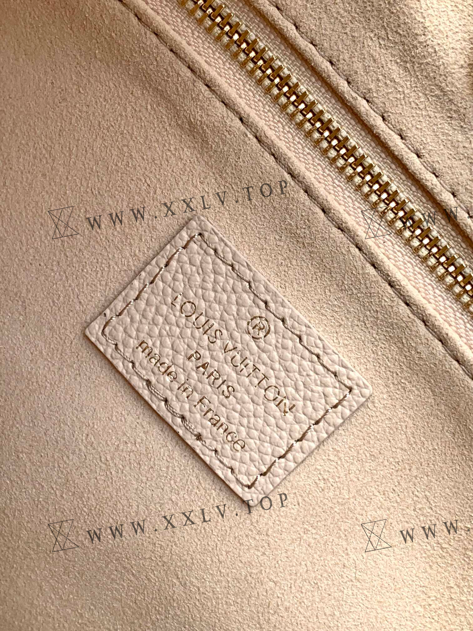 M46629 OnTheGo Small - Image 2