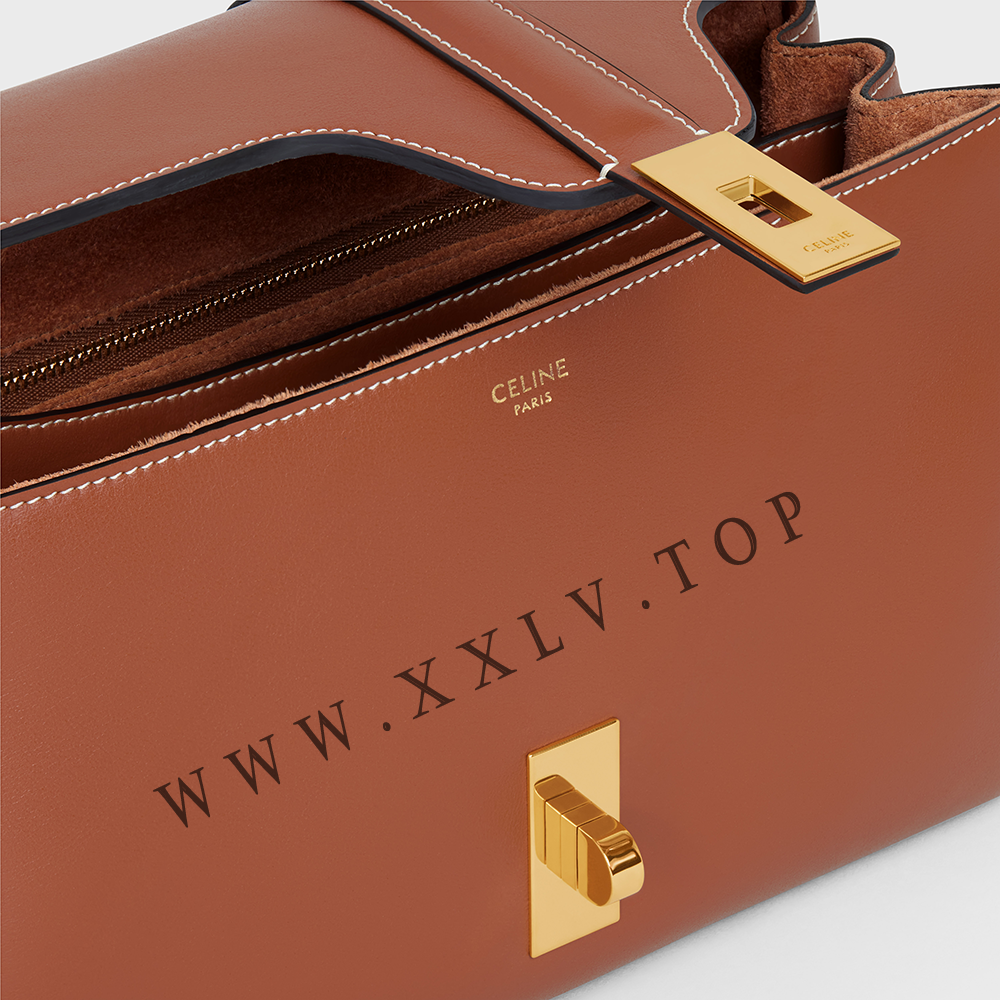 Teen Soft 16 in Smooth Calfskin - Image 2