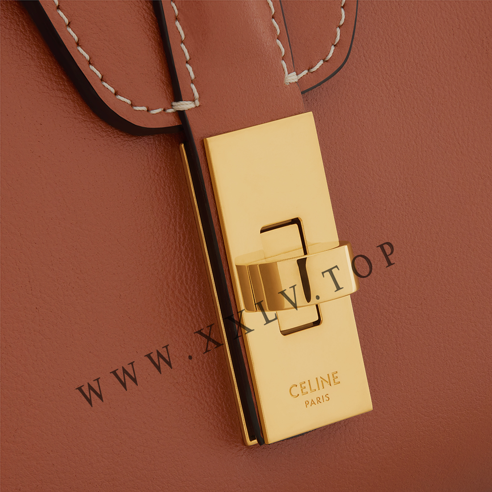 Teen Soft 16 in Smooth Calfskin - Image 3