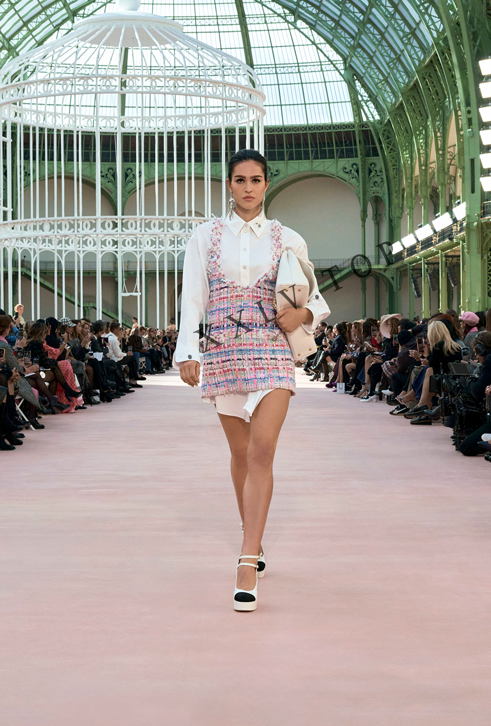 Maxi Flap Bag with Top Handle - Image 2